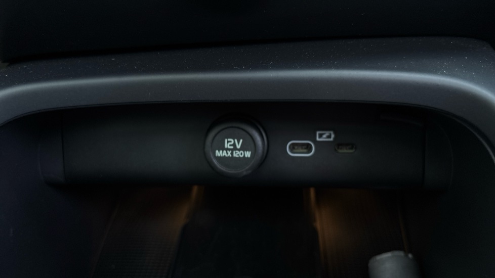 Used Volvo XC40 2024 for sale - 76184021: Photo 32