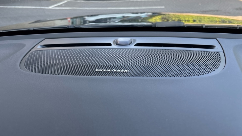 Used Volvo XC40 2024 for sale - 76184021: Photo 36