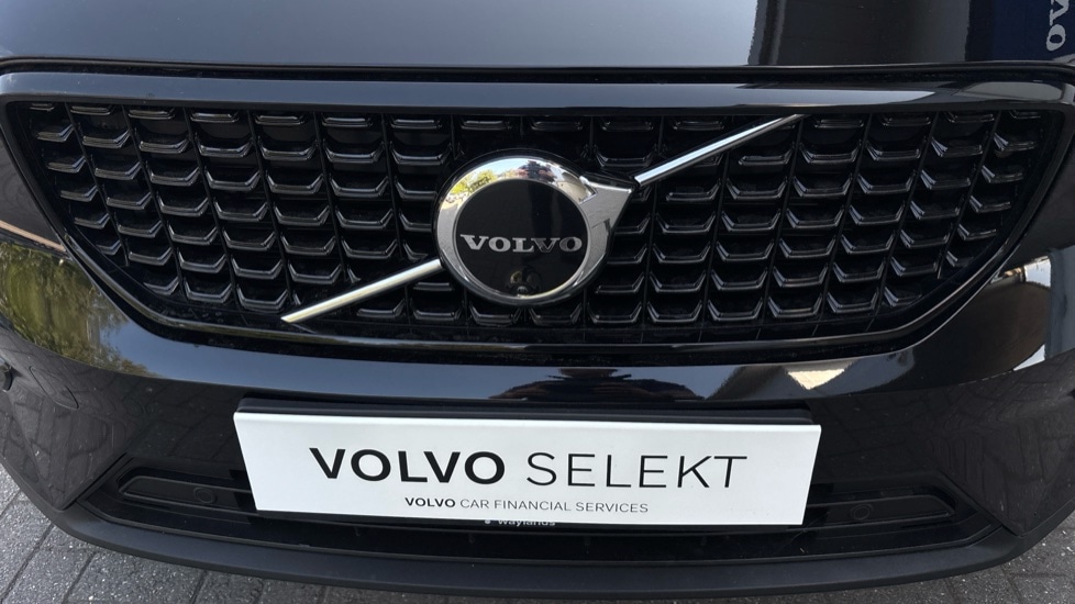 Used Volvo XC40 2024 for sale - 76184021: Photo 51