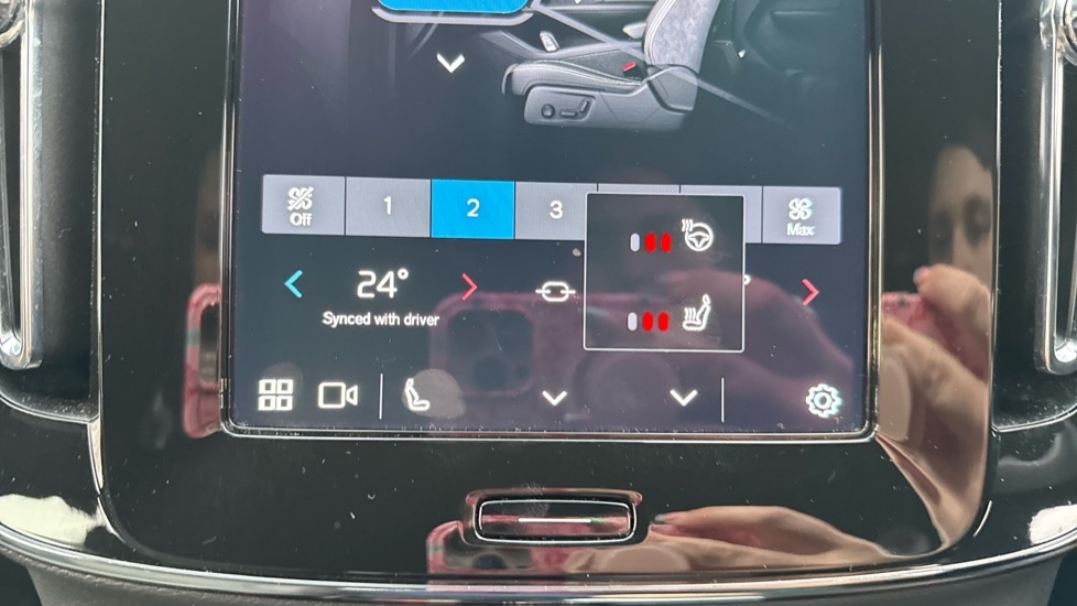 Used Volvo XC40 2023 for sale - 77102603: Photo 43