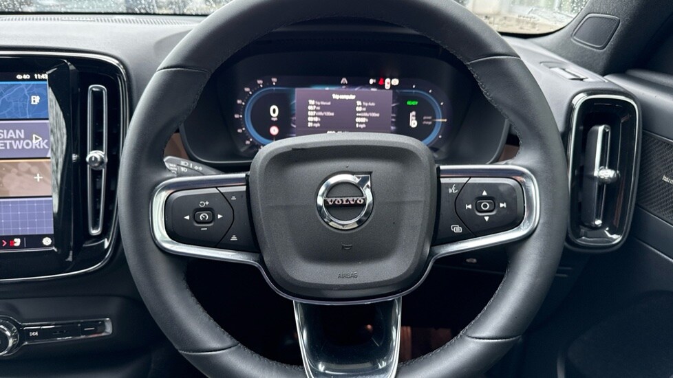 Used Volvo XC40 2022 for sale - 77640675: Photo 10