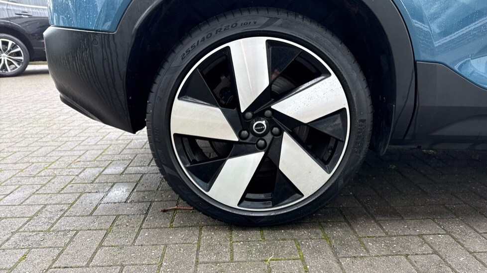 Used Volvo XC40 2022 for sale - 77640675: Photo 23