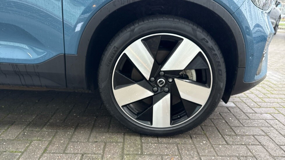 Used Volvo XC40 2022 for sale - 77640675: Photo 24