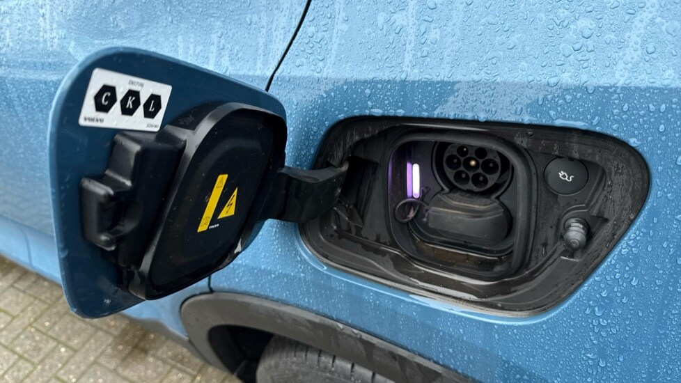 Used Volvo XC40 2022 for sale - 77640675: Photo 29