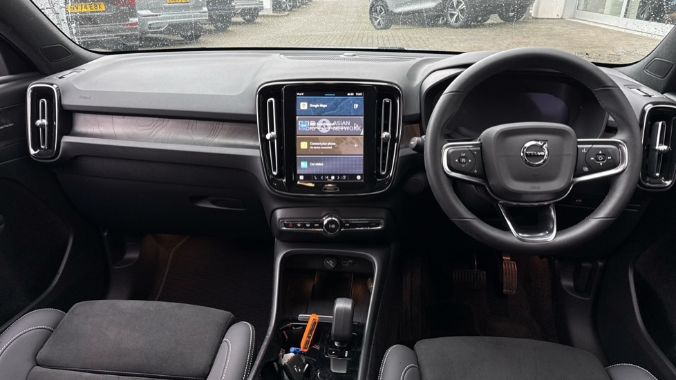 Used Volvo XC40 2022 for sale - 77640675: Photo 5