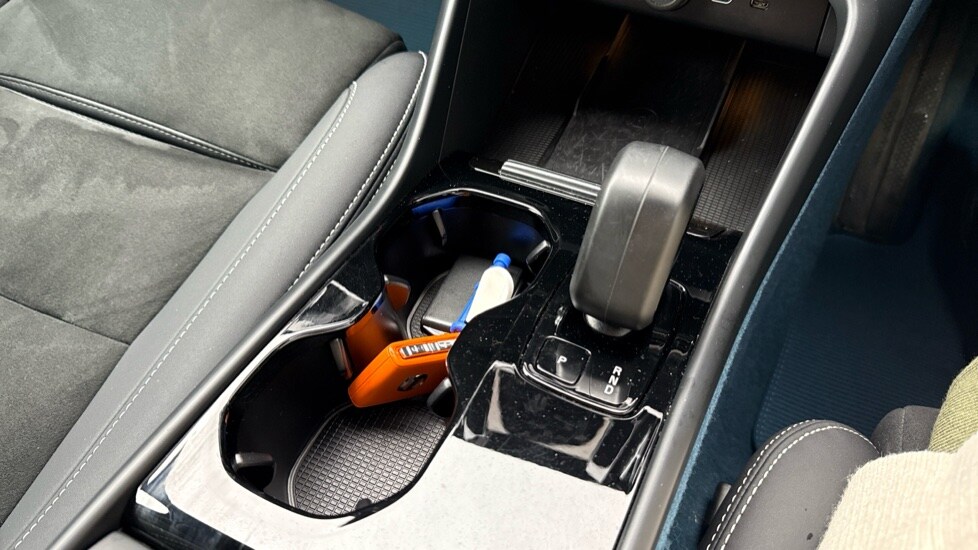 Used Volvo XC40 2023 for sale - 76479781: Photo 25