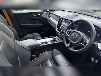 Used Volvo XC60 2021 for sale - 77795082: Photo