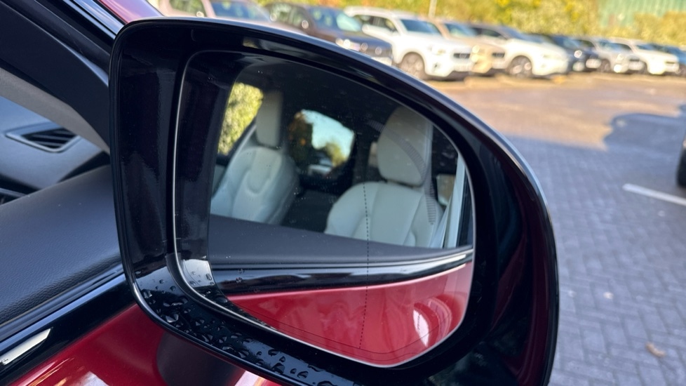 Used Volvo XC60 2023 for sale - 76597970: Photo 19