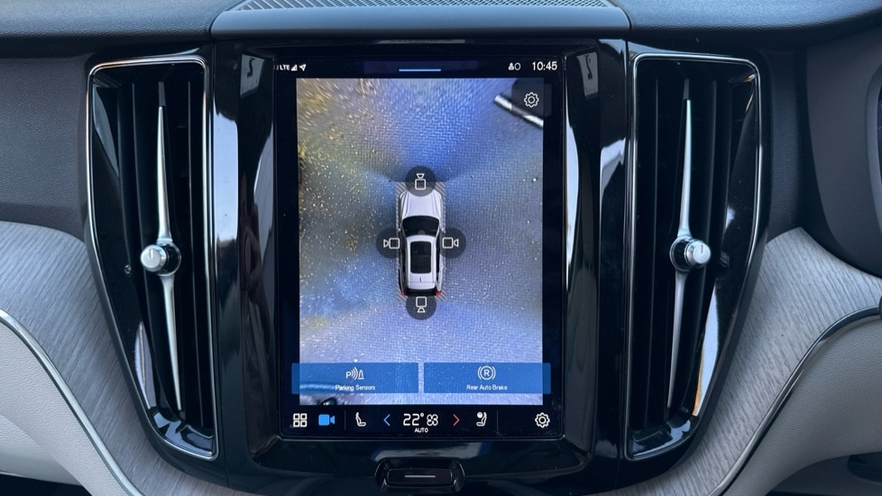 Used Volvo XC60 2023 for sale - 76597970: Photo 25