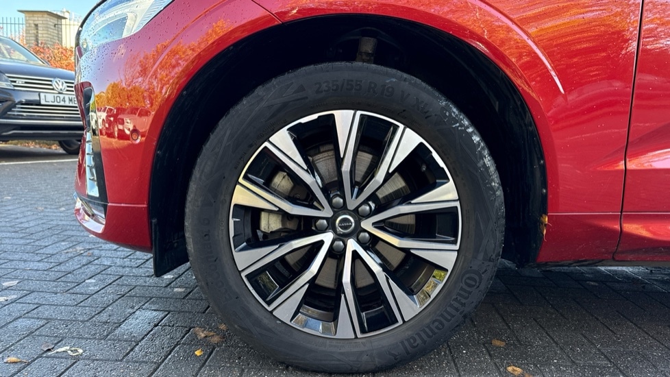 Used Volvo XC60 2023 for sale - 76597970: Photo 9