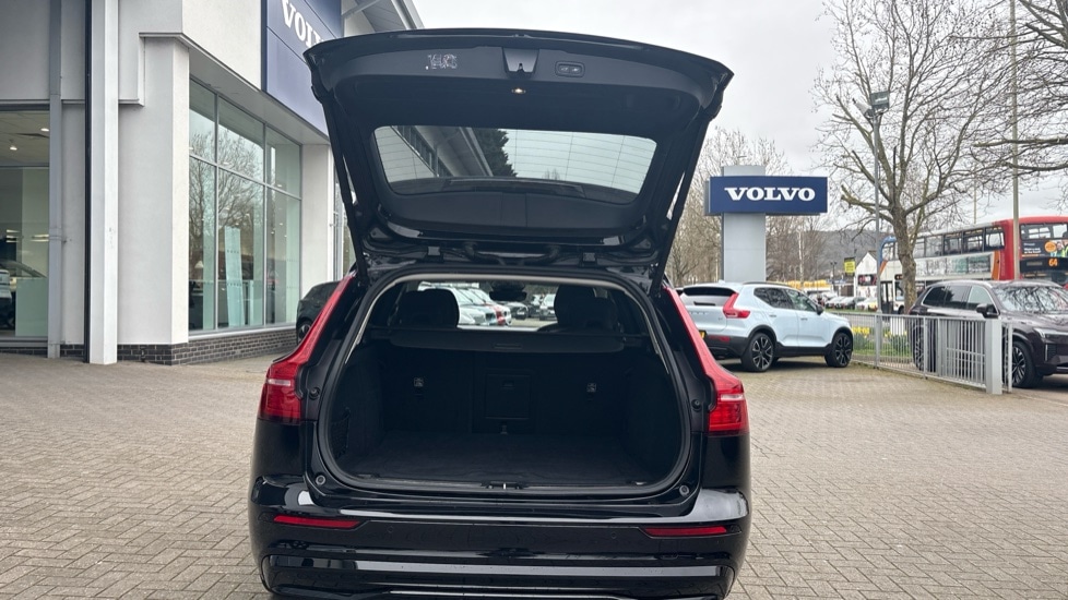 Used Volvo V60 2025 for sale - 78041935: Photo 13