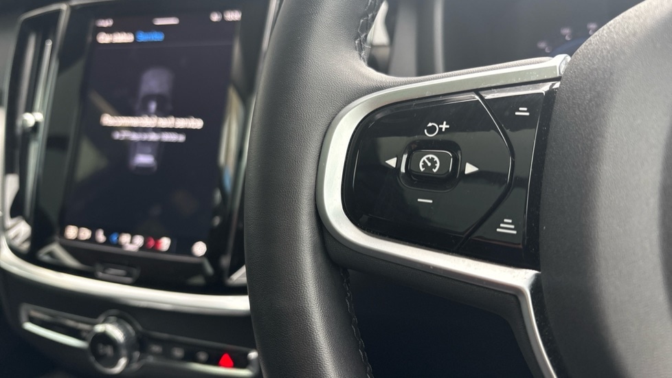 Used Volvo V60 2025 for sale - 78041935: Photo 35