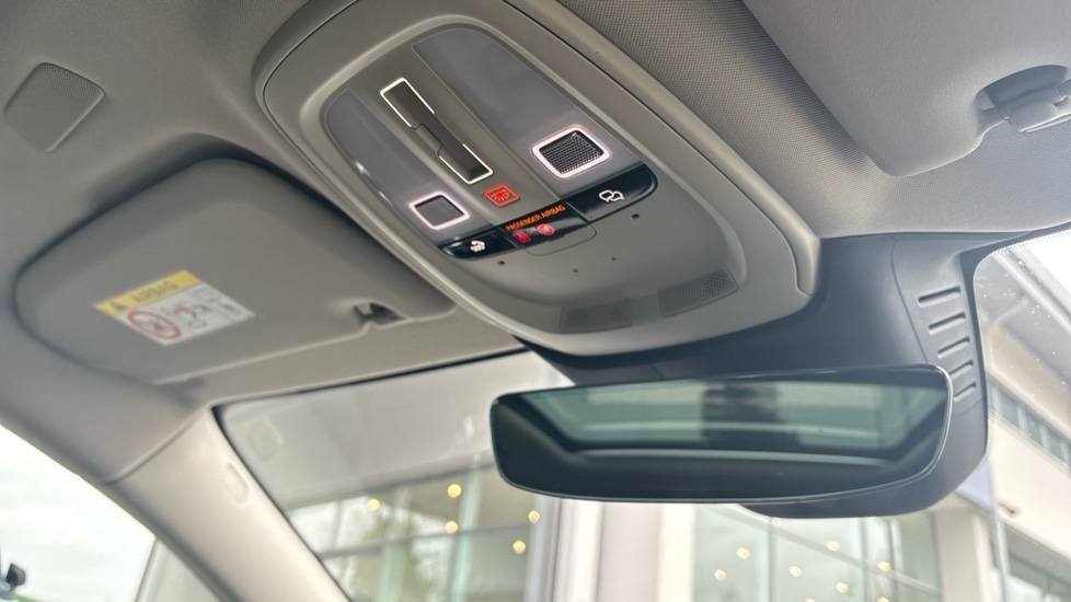 Used Volvo V60 2025 for sale - 78041935: Photo 42