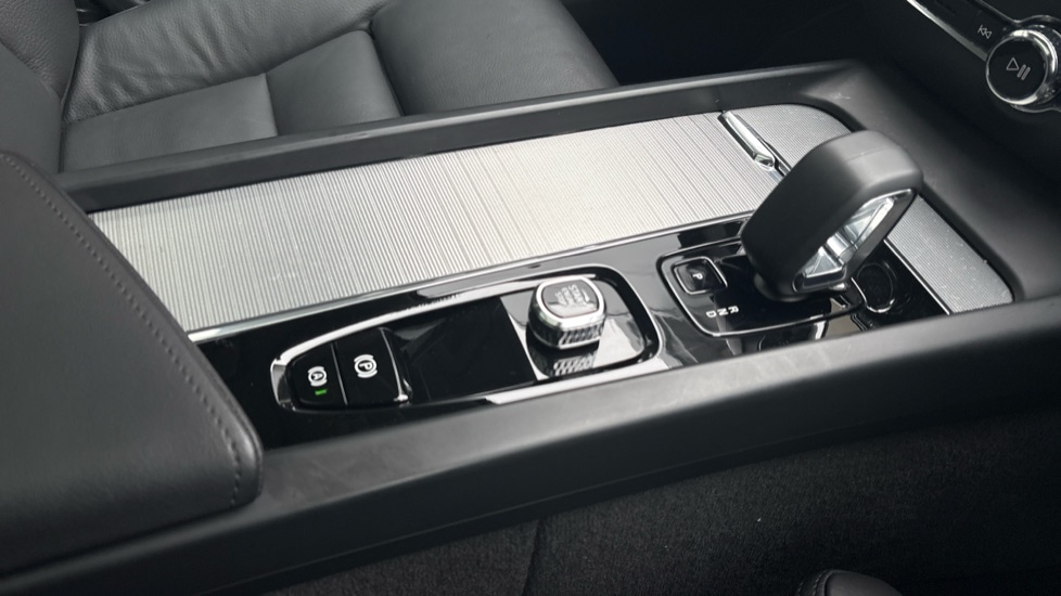 Used Volvo V60 2025 for sale - 78041935: Photo 43