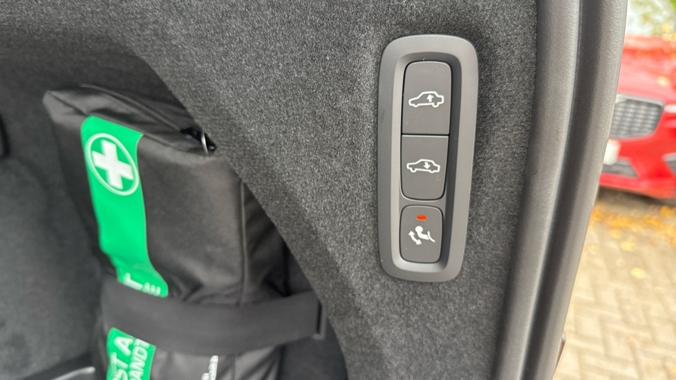 Used Volvo XC90 2025 for sale - 76507676: Photo 18