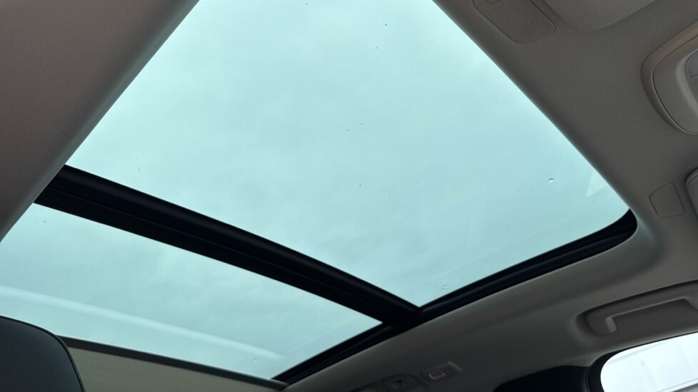 Used Volvo XC90 2025 for sale - 76507676: Photo 31