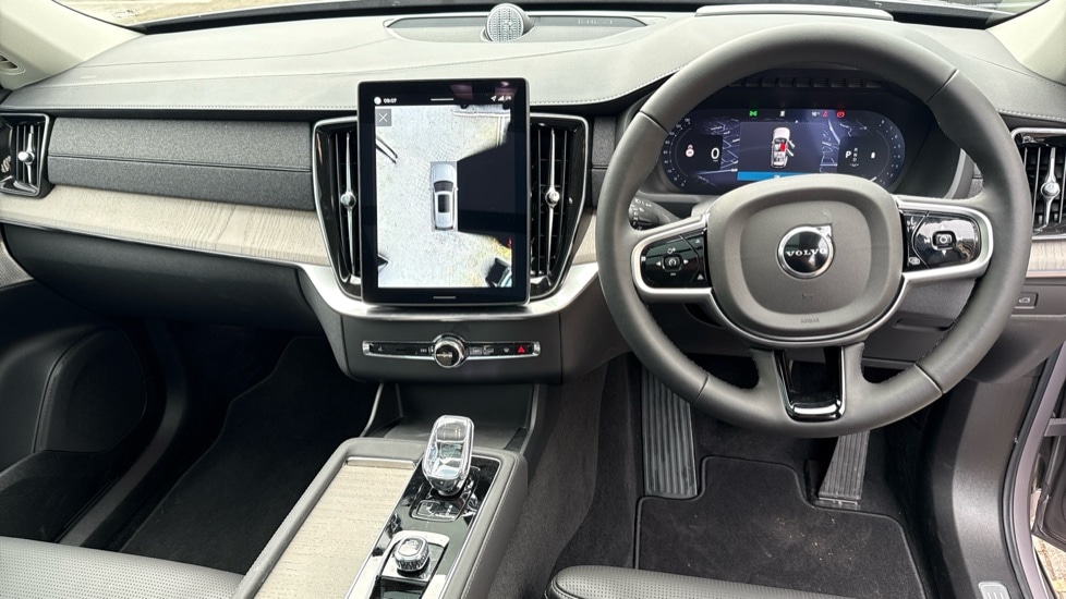 Used Volvo XC90 2025 for sale - 76507676: Photo 5