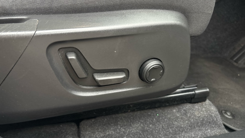 Used Volvo C40 2022 for sale - 76140170: Photo 33