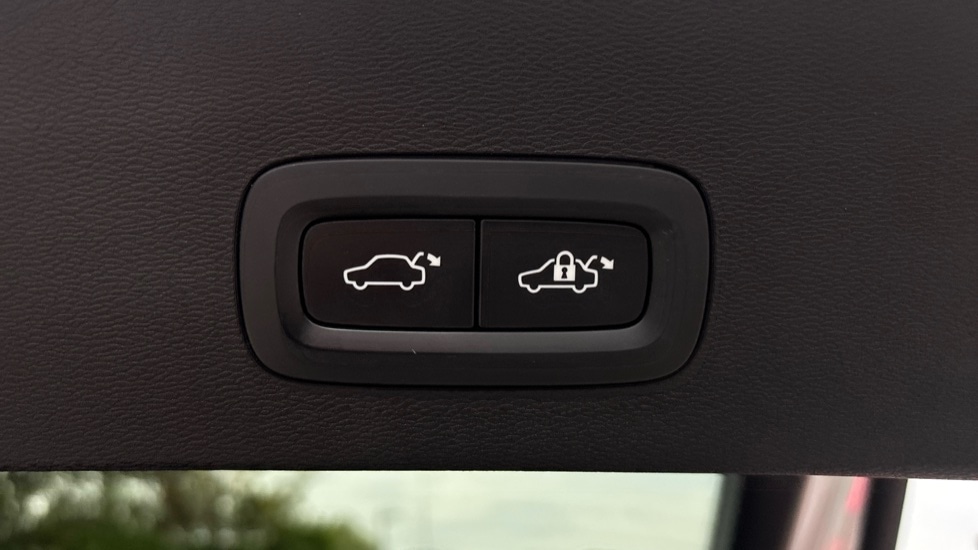 Used Volvo C40 2022 for sale - 76140170: Photo 38