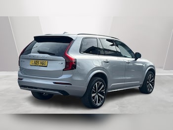 Used Volvo XC90 2025 for sale - 77732434: Photo
