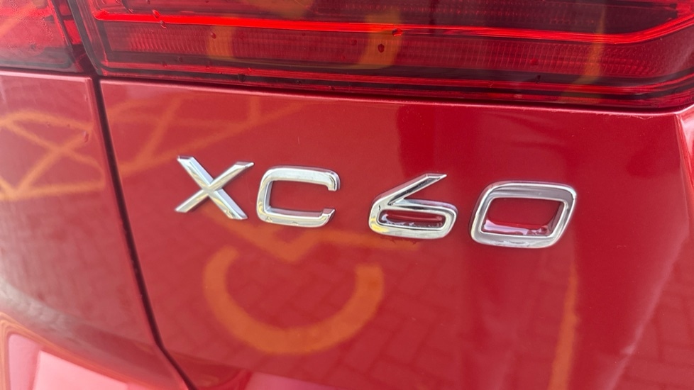 Used Volvo XC60 2021 for sale - 77979005: Photo 31