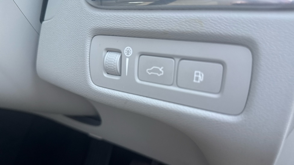 Used Volvo XC60 2021 for sale - 77979005: Photo 49