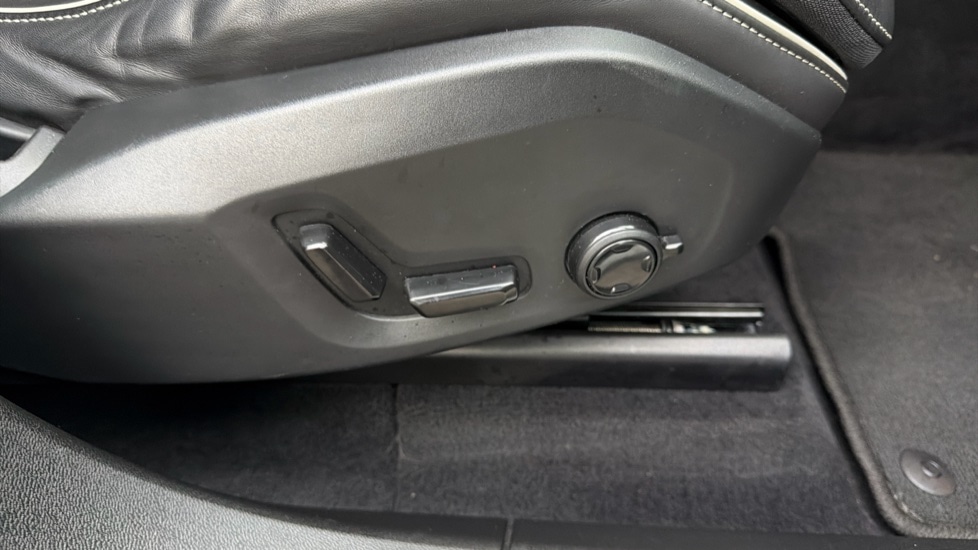 Used Volvo XC60 2022 for sale - 77316066: Photo 38