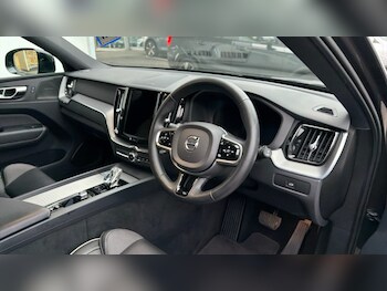 Used Volvo XC60 2022 for sale - 77316066: Photo