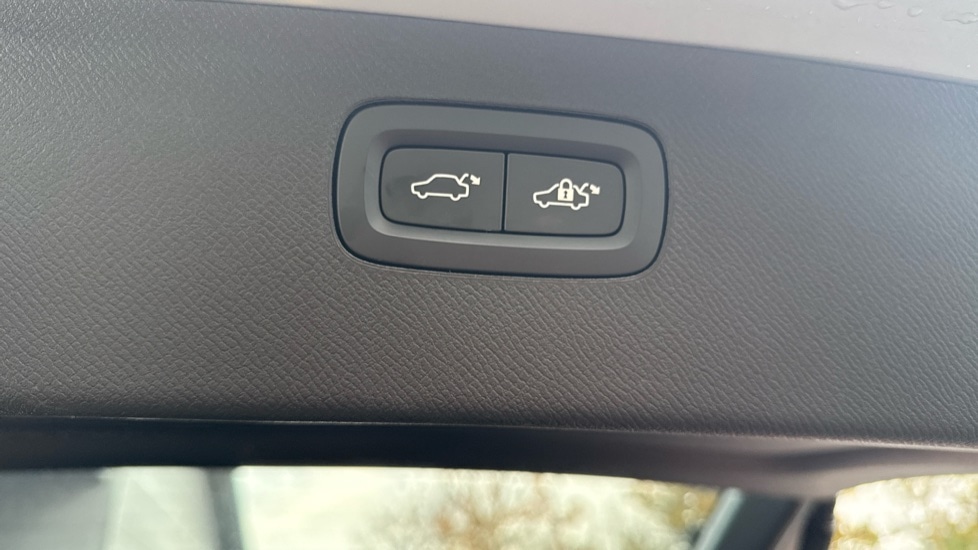 Used Volvo XC90 2024 for sale - 76635727: Photo 19