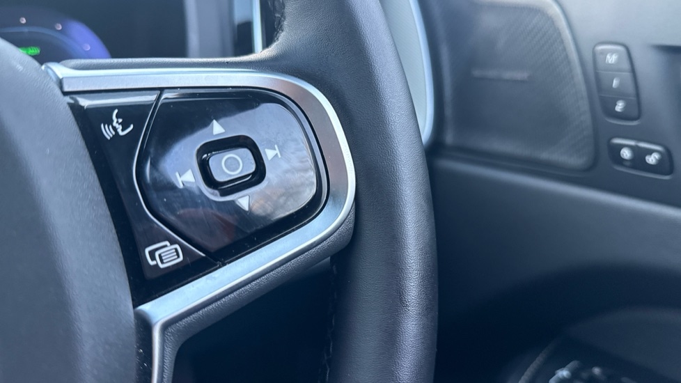 Used Volvo XC60 2025 for sale - 77099093: Photo 25