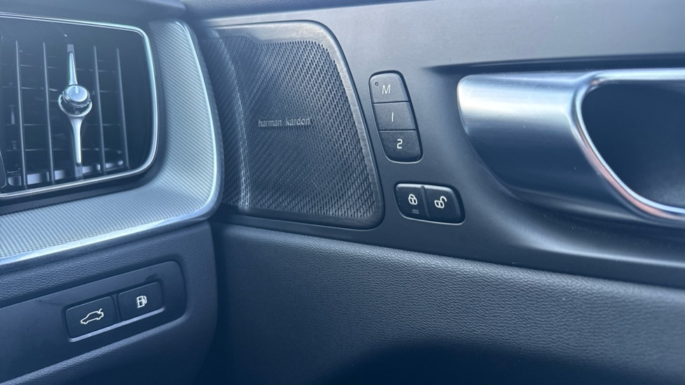 Used Volvo XC60 2025 for sale - 77099093: Photo 26