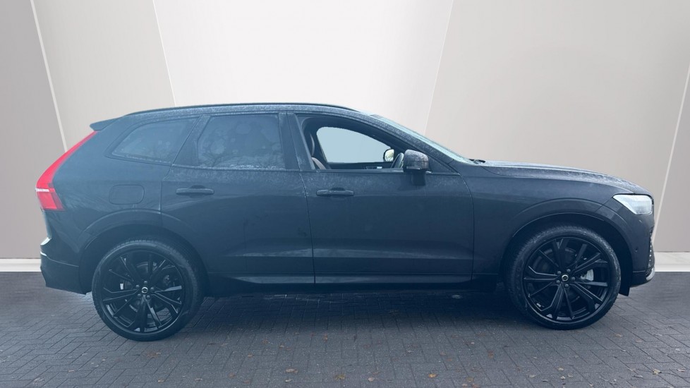 Used Volvo XC60 2025 for sale - 77099093: Photo 3