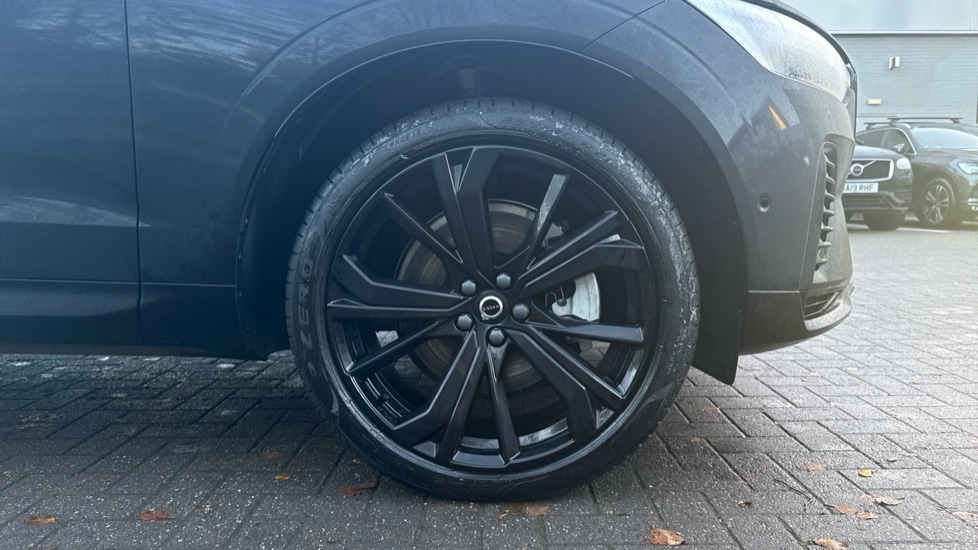 Used Volvo XC60 2025 for sale - 77099093: Photo 9