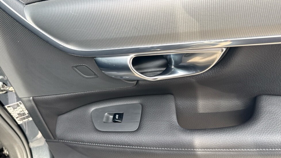 Used Volvo V90 2020 for sale - 78059654: Photo 14
