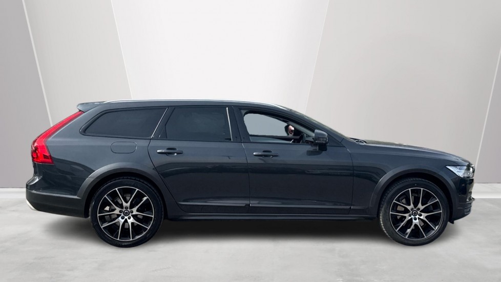 Used Volvo V90 2020 for sale - 78059654: Photo 3