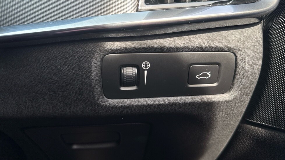 Used Volvo V90 2020 for sale - 78059654: Photo 36