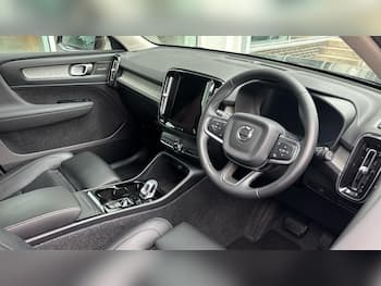 Used Volvo XC40 2025 for sale - 79590955: Photo