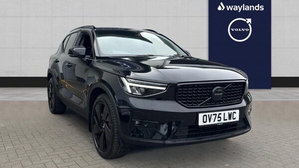 Used Volvo XC40 2025 for sale - 76183873: Photo 1