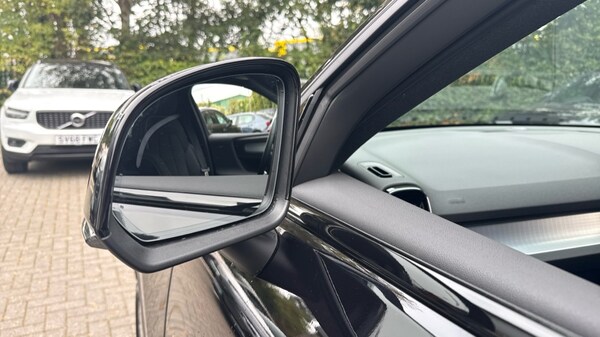 Used Volvo XC40 2025 for sale - 76183873: Photo 20