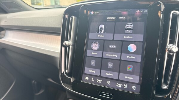 Used Volvo XC40 2025 for sale - 76183873: Photo 41