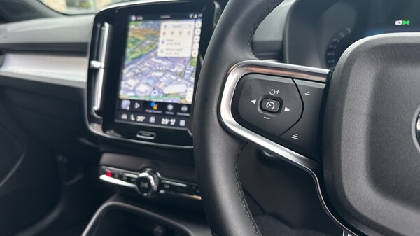 Used Volvo XC40 2025 for sale - 76183873: Photo 51