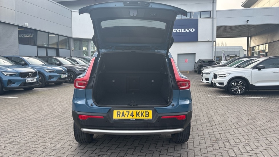 Used Volvo XC40 2025 for sale - 77706382: Photo 13