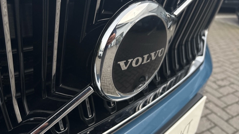 Used Volvo XC40 2025 for sale - 77706382: Photo 25