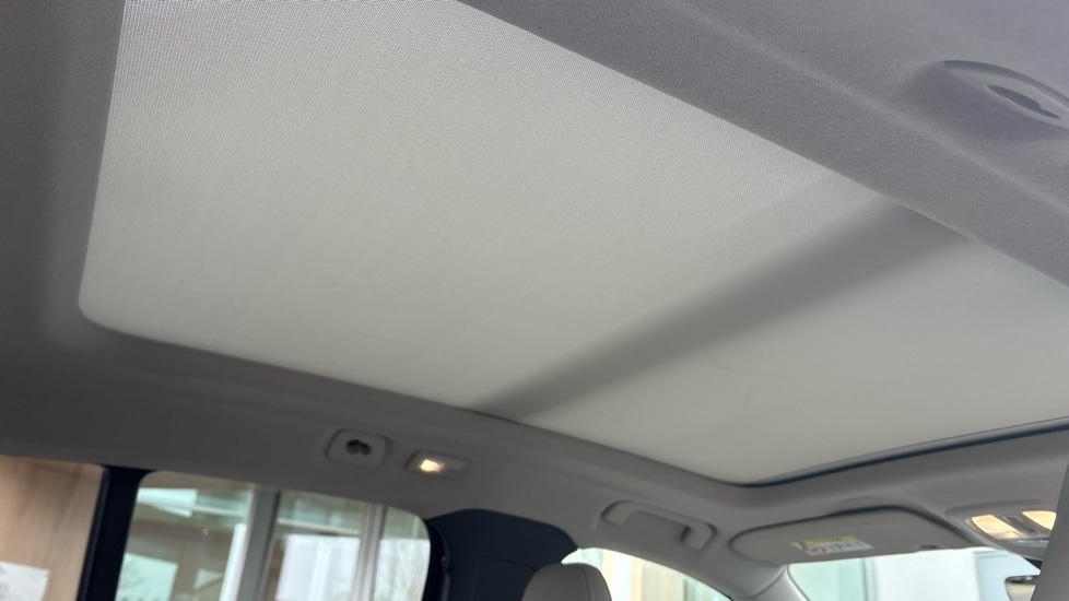 Used Volvo XC40 2025 for sale - 77706382: Photo 36