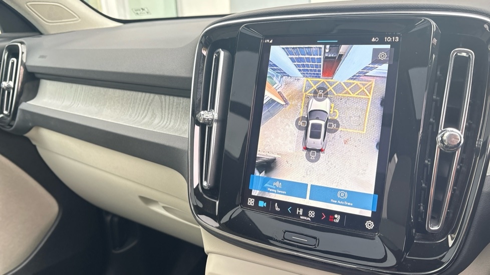 Used Volvo XC40 2025 for sale - 77706382: Photo 57