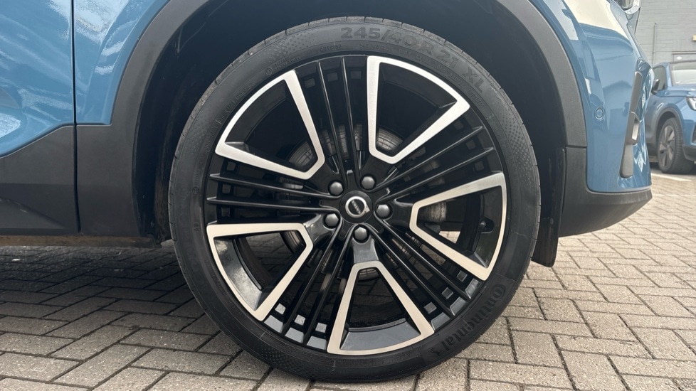 Used Volvo XC40 2025 for sale - 77706382: Photo 9