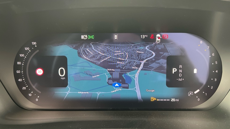 Used Volvo XC40 2025 for sale - 76749889: Photo 11