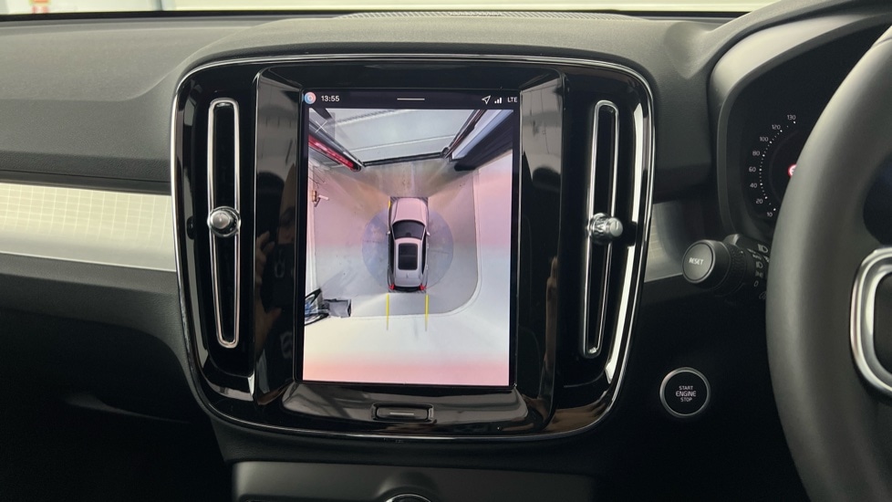 Used Volvo XC40 2025 for sale - 76749889: Photo 14