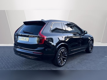 Used Volvo XC90 2025 for sale - 77111596: Photo