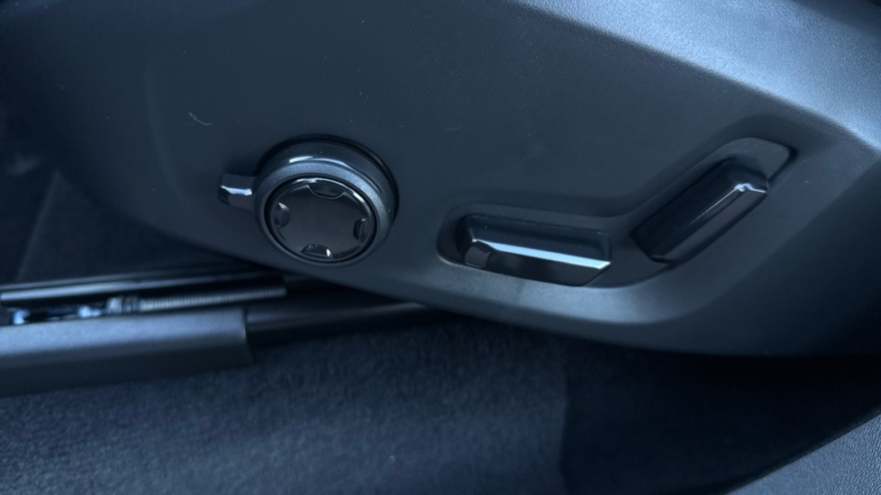 Used Volvo XC90 2025 for sale - 77111596: Photo 30